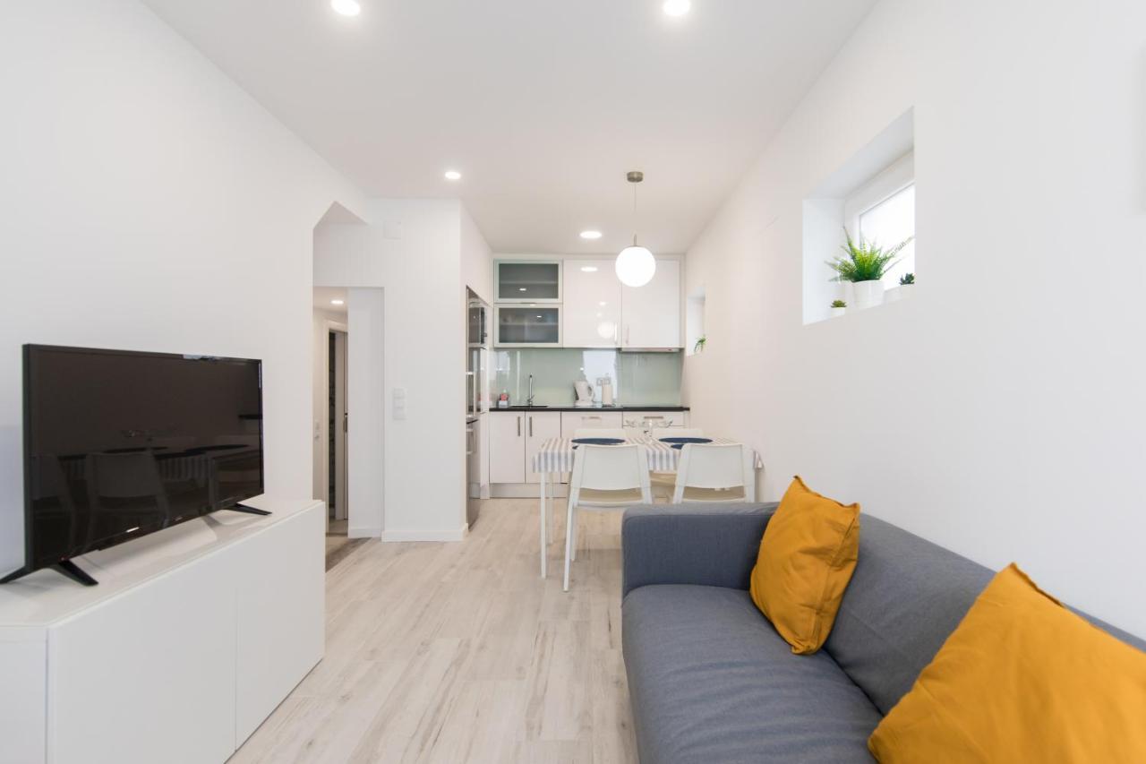 Apartamento Trival - A 1 Minuto Pe Da Praia Sesimbra Exterior photo